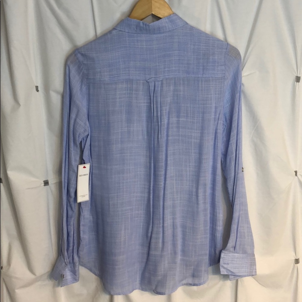 Button down top - Picture 4 of 11